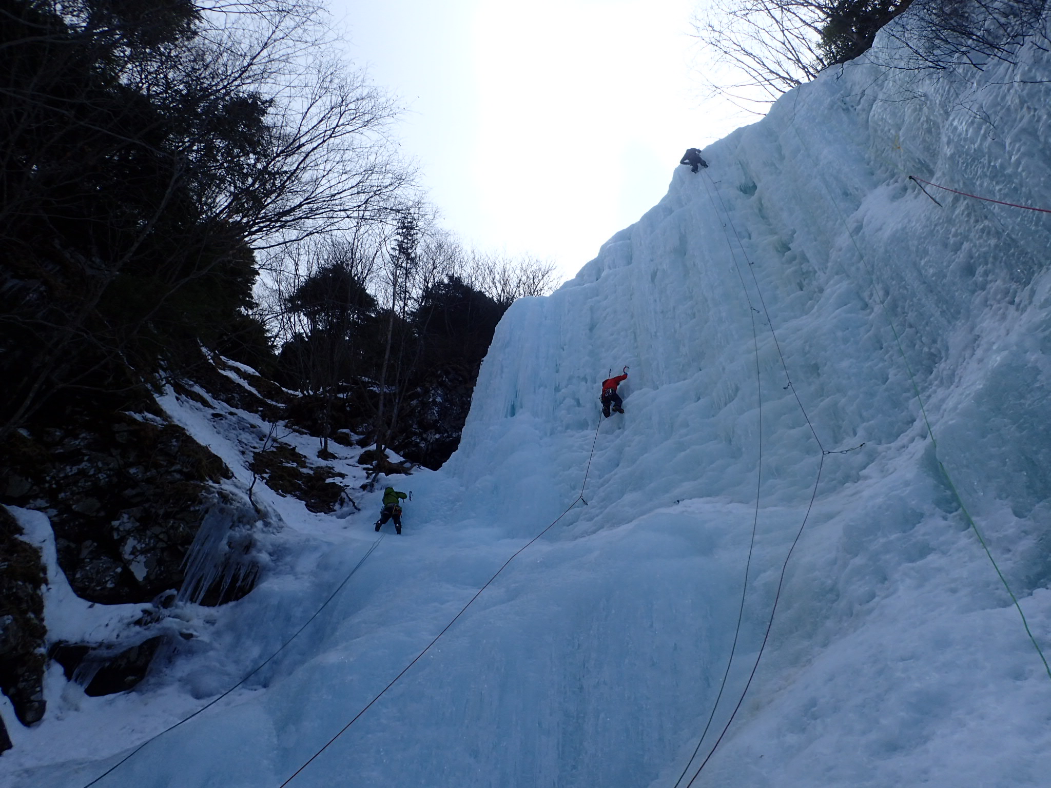 アイスクライミング 東京緑山岳会